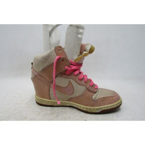 NIKE Sky Hi Dunk Womens Sz 8.5 Pink Shimmer Lace Up Hidden Wedge Sneaker - Picture 4 of 11